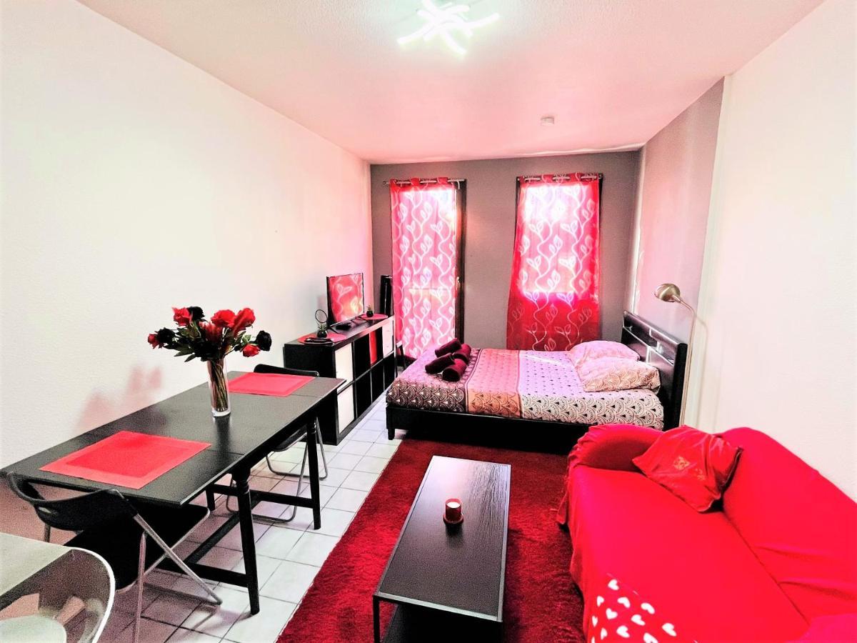 דירות אנסי Le Red Escape A 15Min Du Centre Avec Parking Prive Gratuit מראה חיצוני תמונה